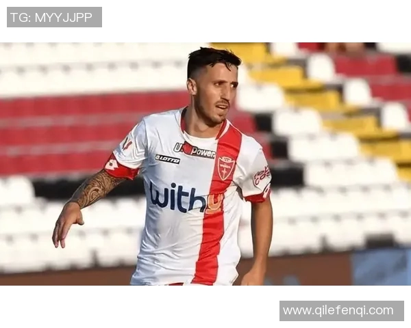 佩鲁贾主场迎战莱切双方争夺关键三分的激烈对决